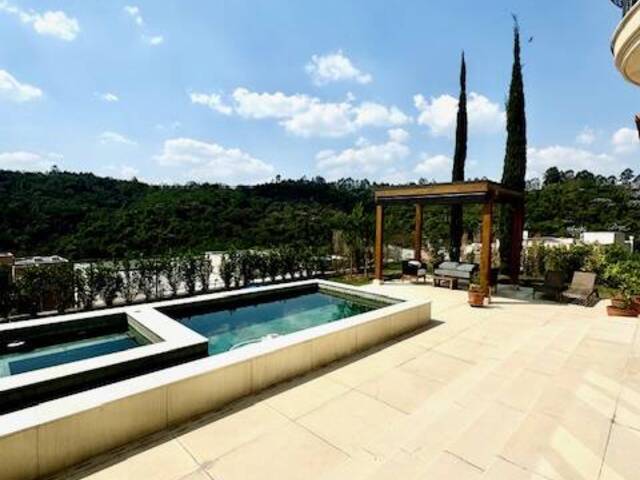 #103 - Casa para Venda em Santana de Parnaíba - SP