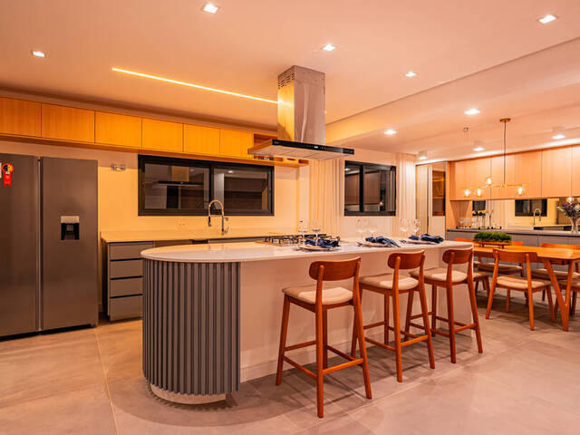 Casa para Venda em Santana de Parnaíba - 5