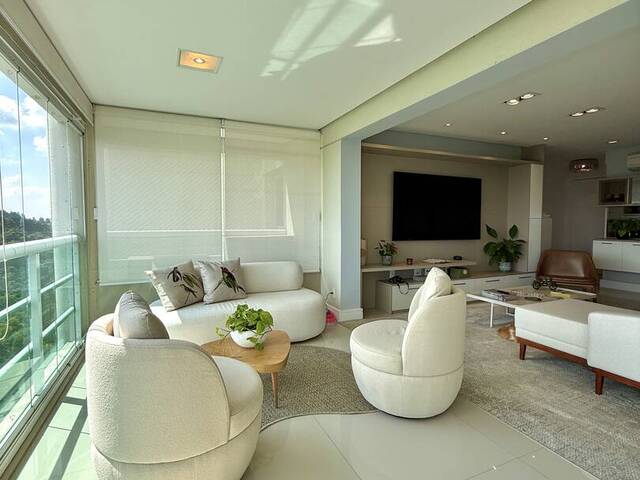 Apartamento para Venda em Santana de Parnaíba - 5