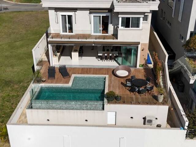 #135 - Casa para Venda em Santana de Parnaíba - SP - 1