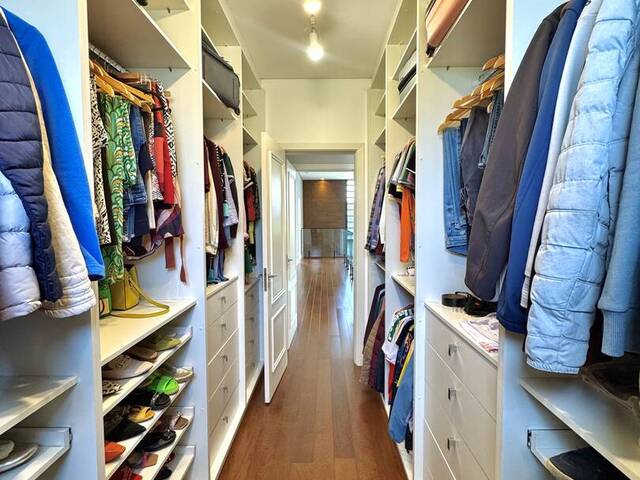 #136 - Casa para Venda em Santana de Parnaíba - SP - 2