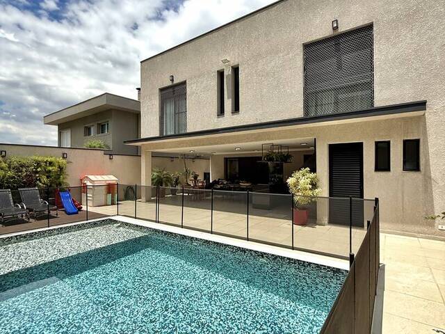 #139 - Casa para Venda em Santana de Parnaíba - SP - 1