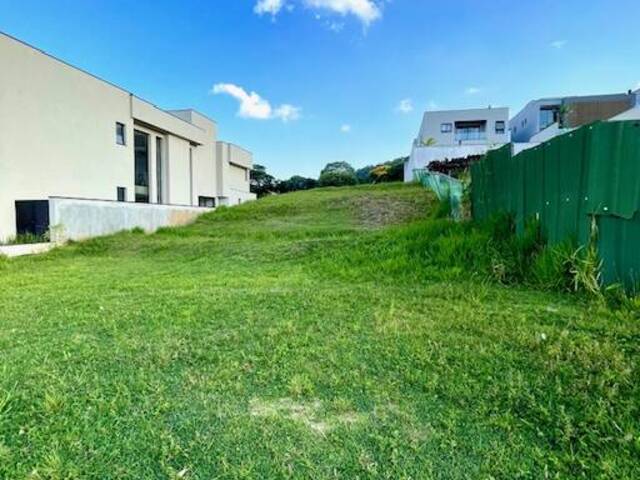 #143 - Terreno em condomínio para Venda em Santana de Parnaíba - SP