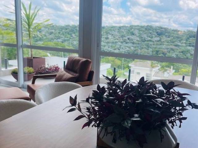 #142 - Casa para Venda em Santana de Parnaíba - SP