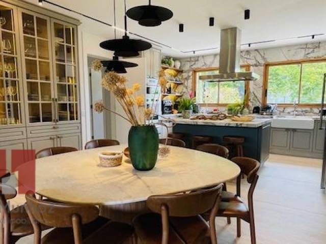 Casa para Venda em Santana de Parnaíba - 5