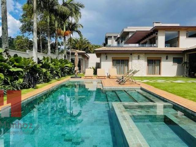 #144 - Casa para Venda em Santana de Parnaíba - SP