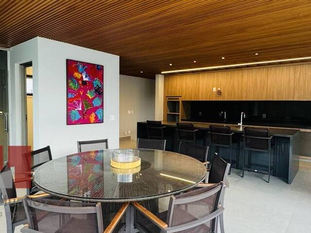 #145 - Casa para Venda em Barueri - SP