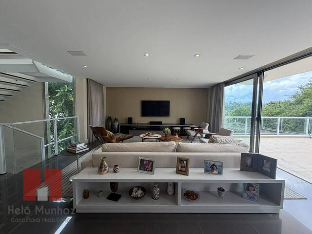 Casa para Venda em Santana de Parnaíba - 5