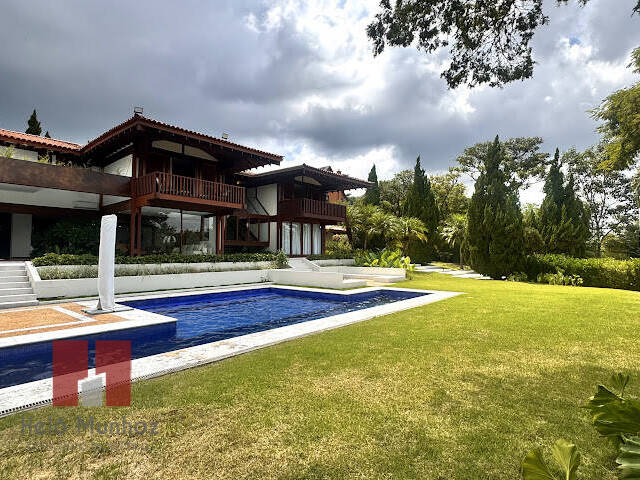 Casa para Venda em Santana de Parnaíba - 5