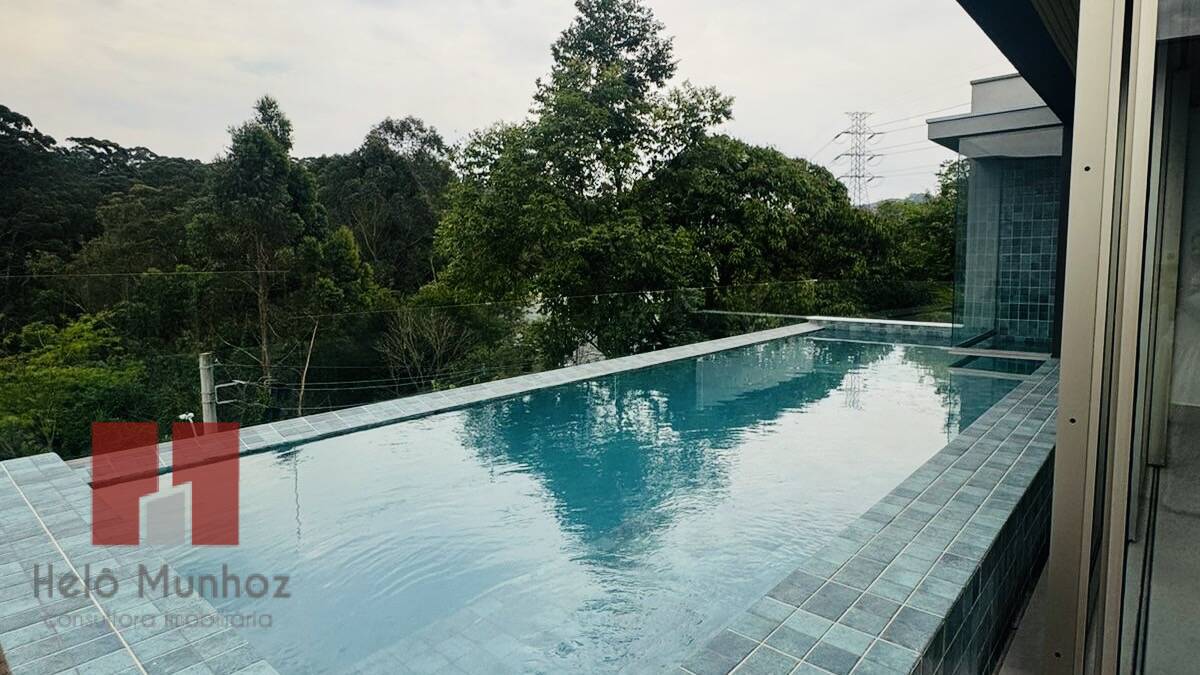 Casa, 5 quartos, 837 m² - Foto 1